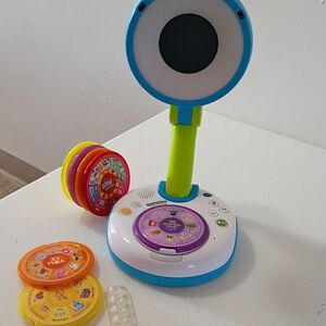 Interactive Kids Projector Toy - Blue and Green